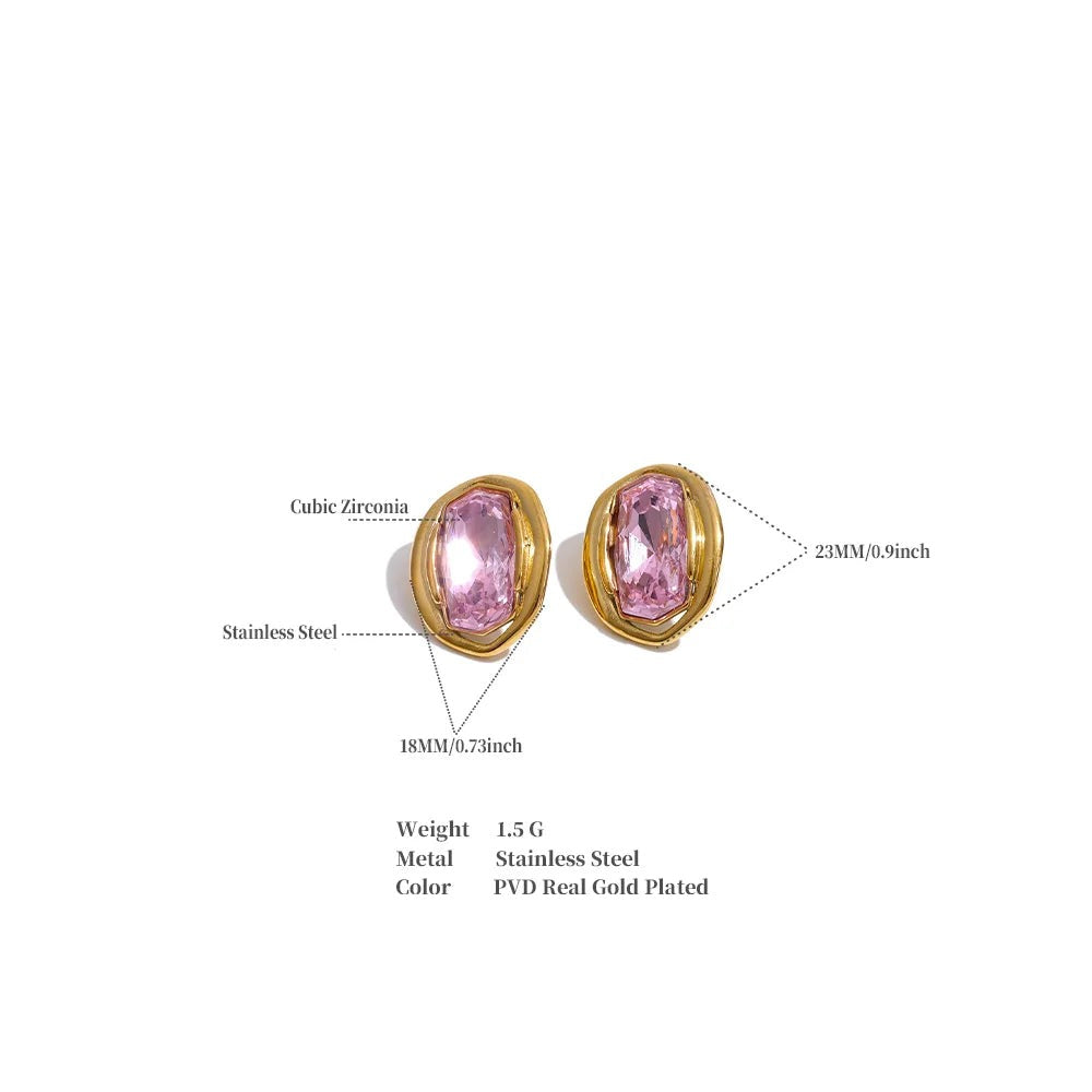 White cubic zirconia geometric earrings in gold-plated stainless steel with cubic zirconia.