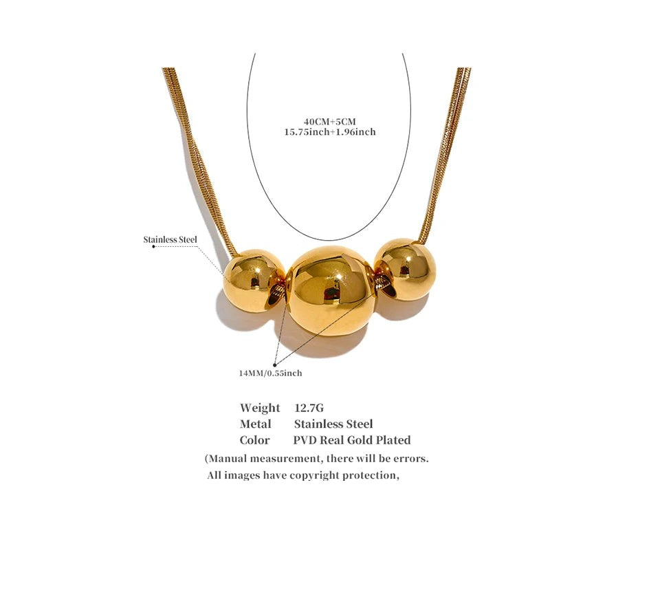 Beaded geometric chain necklace in gold-plated 316L stainless steel.