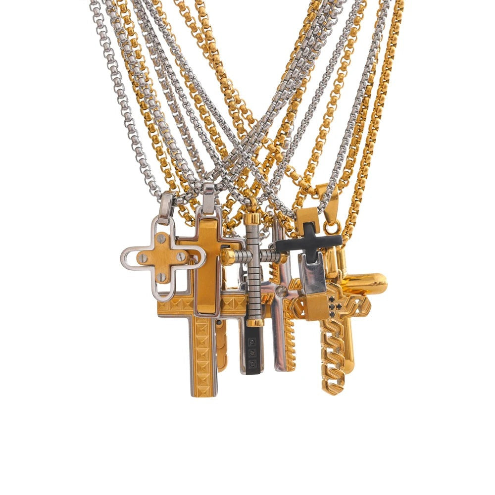 Cross necklace in gold-plated stainless steel.