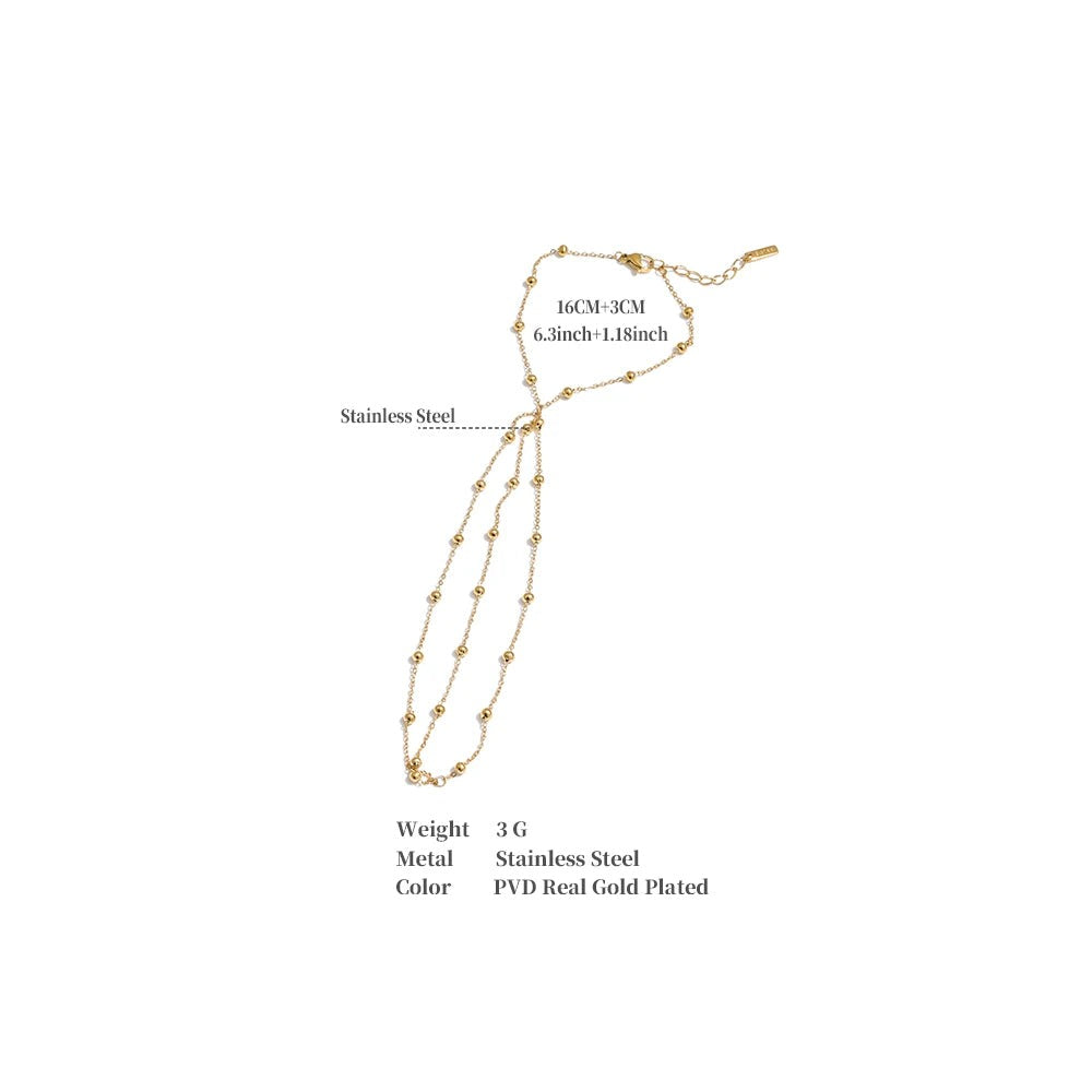 Beaded geometric chain necklace in gold-plated stainless steel.