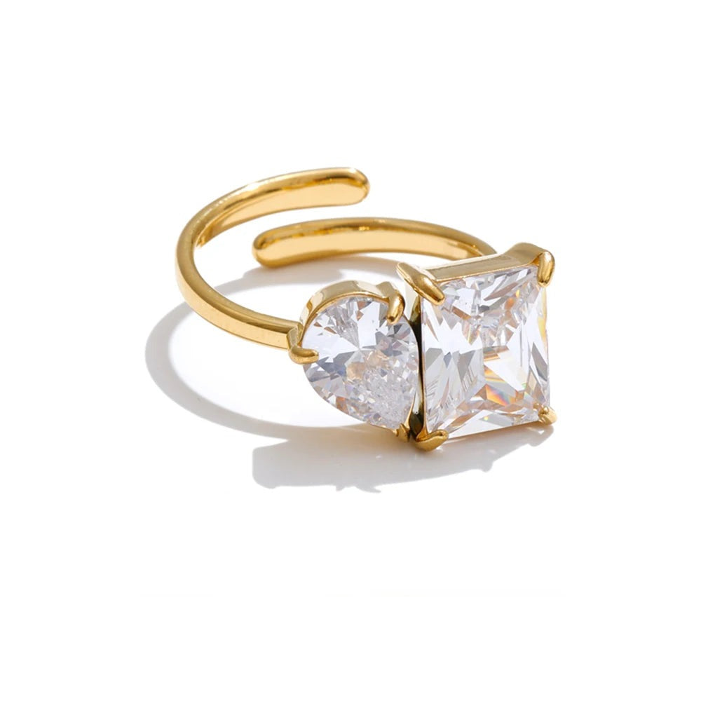 Ring made of gold-plated stainless steel with cubic zirconia.