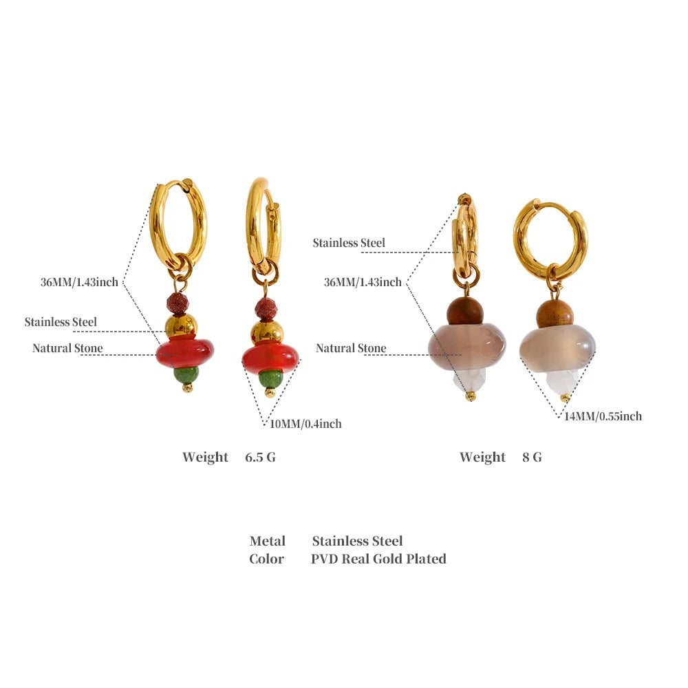 Natural stone geometric earrings in gold-plated stainless steel with natural stone.