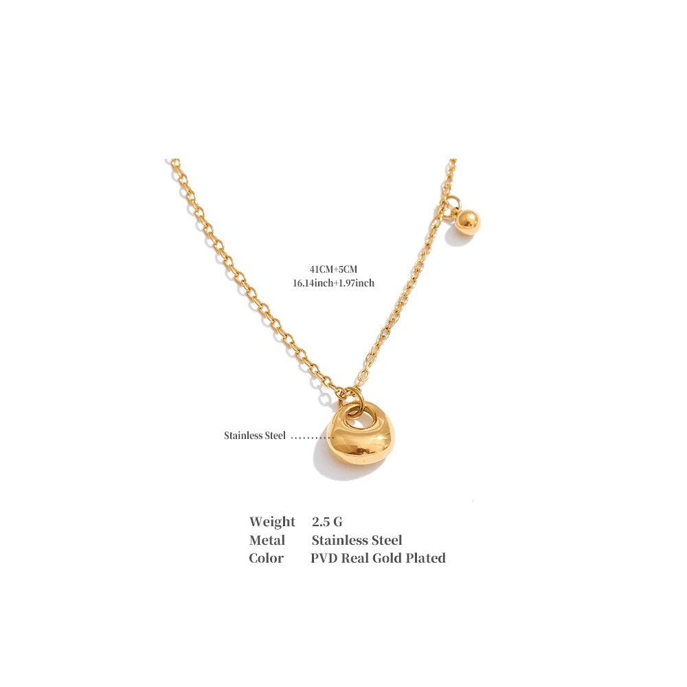 Geometric necklace in gold-plated stainless steel.