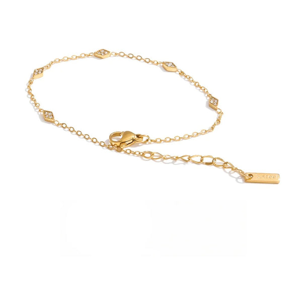 Cubic Zirconia Geometric Chain Bracelet — Gold-Plated Stainless Steel with Cubic Zirconia · PS1039