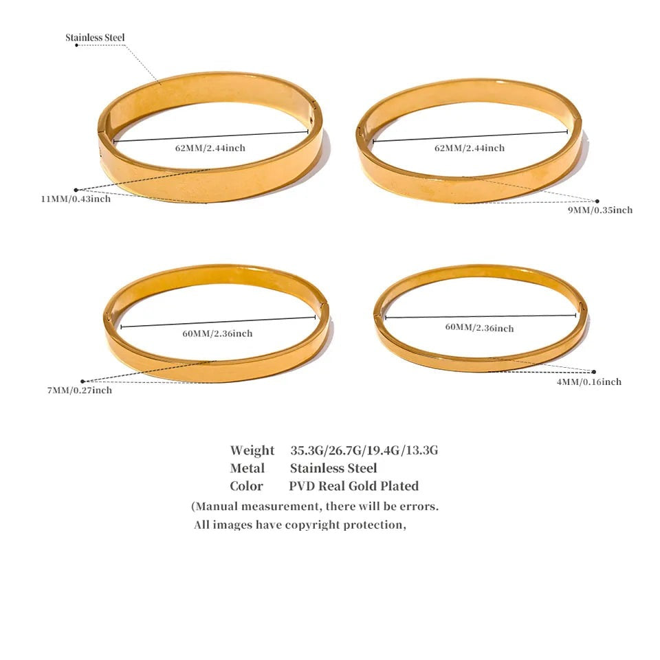 Geometric bracelet in gold-plated stainless steel.