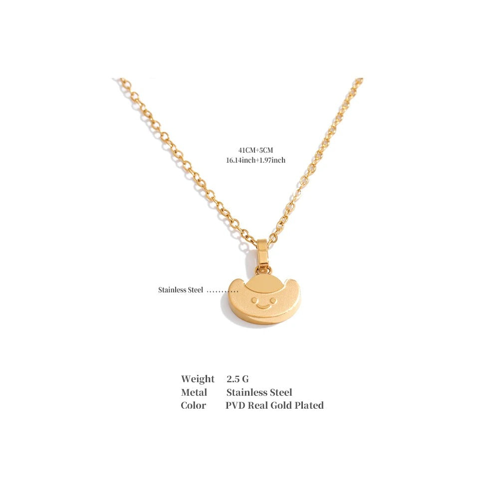 Geometric necklace in gold-plated stainless steel.