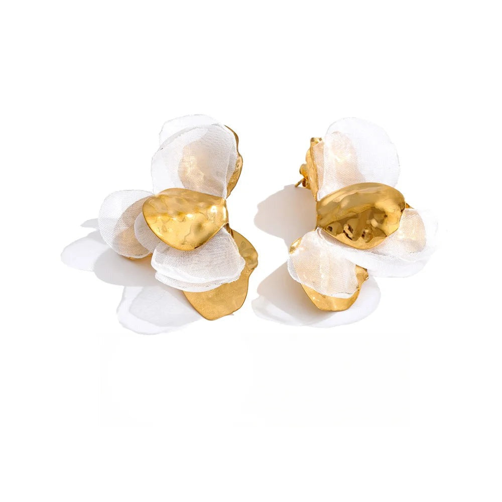 Gold-plated stainless steel earrings with floral design.