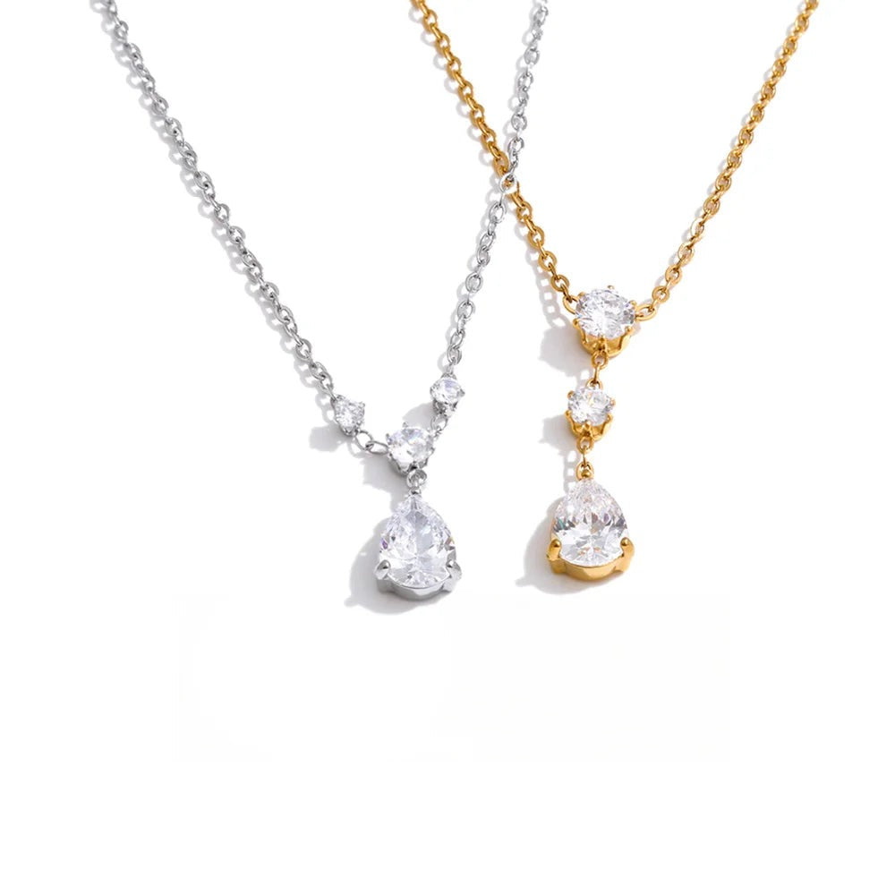 Gold-plated stainless steel necklace with cubic zirconia.