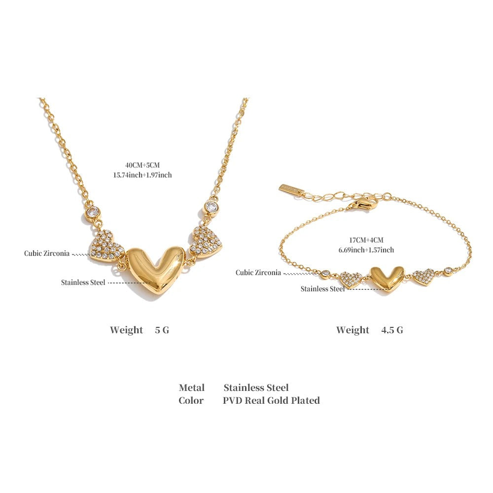 Cubic zirconia heart necklace in gold-plated stainless steel with cubic zirconia.