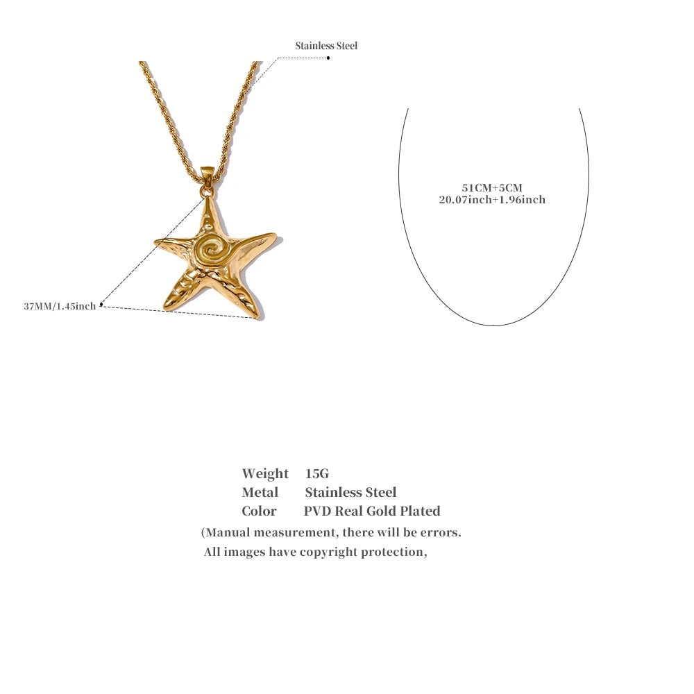 Star necklace in gold-plated 316L stainless steel.