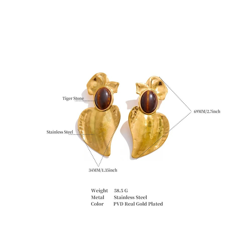Natural stone heart geometric earrings in gold-plated stainless steel with natural stone.