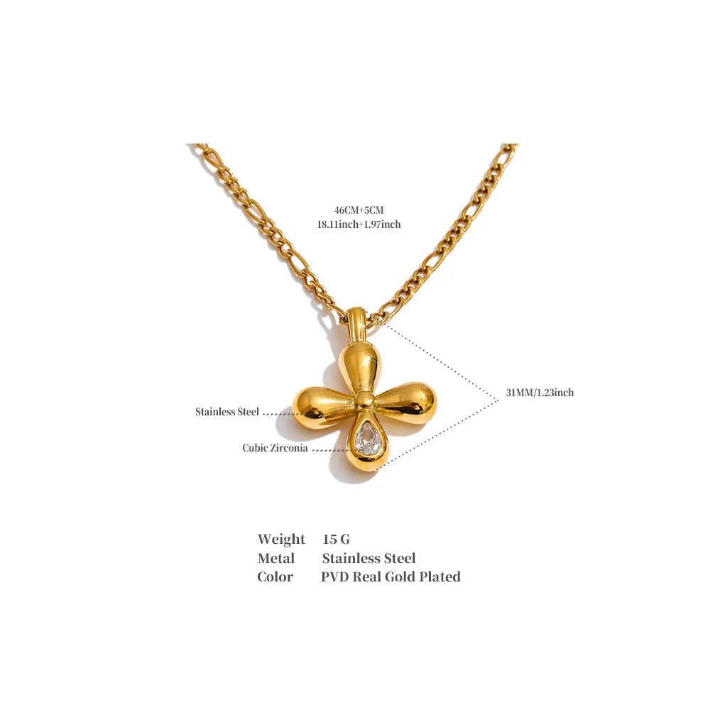 Cubic zirconia flower necklace in gold-plated stainless steel with cubic zirconia.