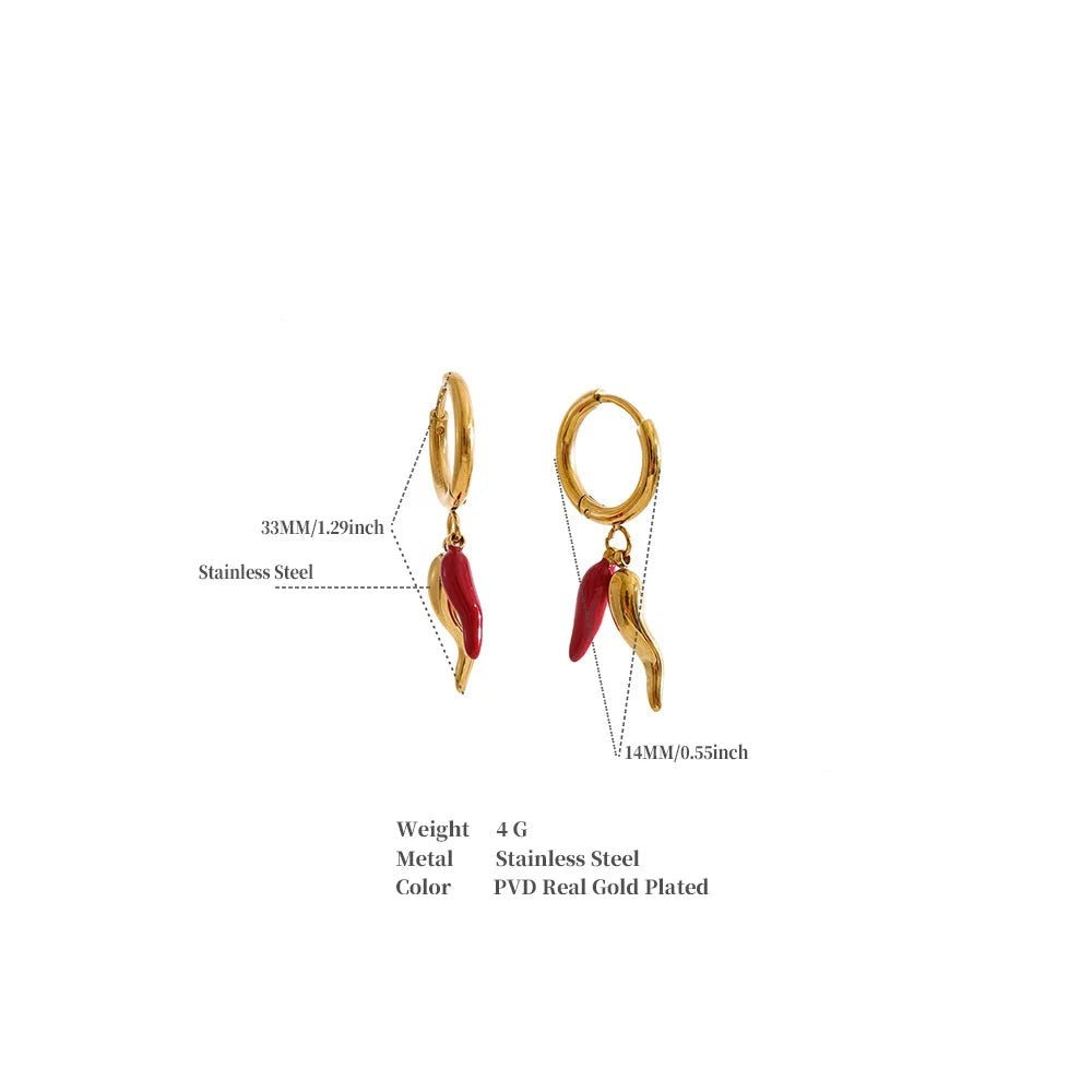 Red enamel geometric earrings in gold-plated stainless steel with enamel.