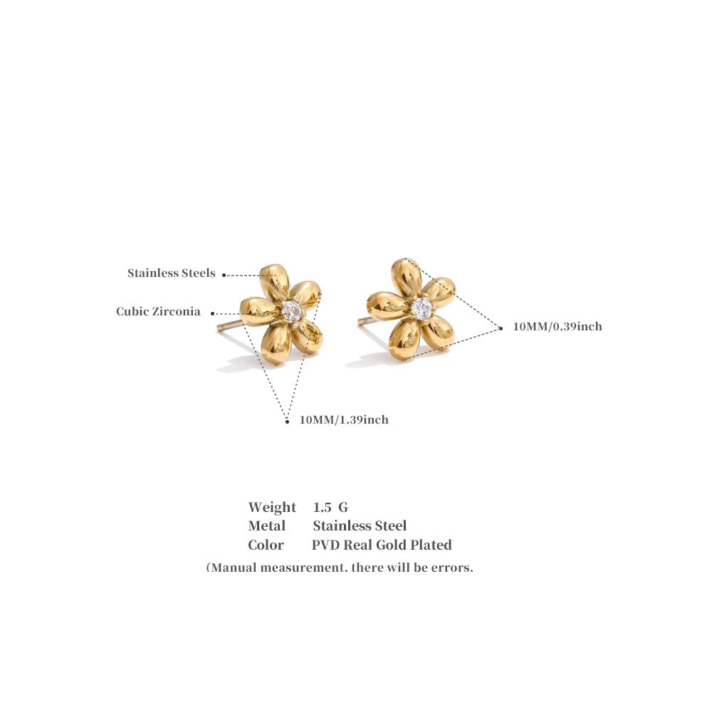 Cubic zirconia flower earrings in gold-plated stainless steel with cubic zirconia.