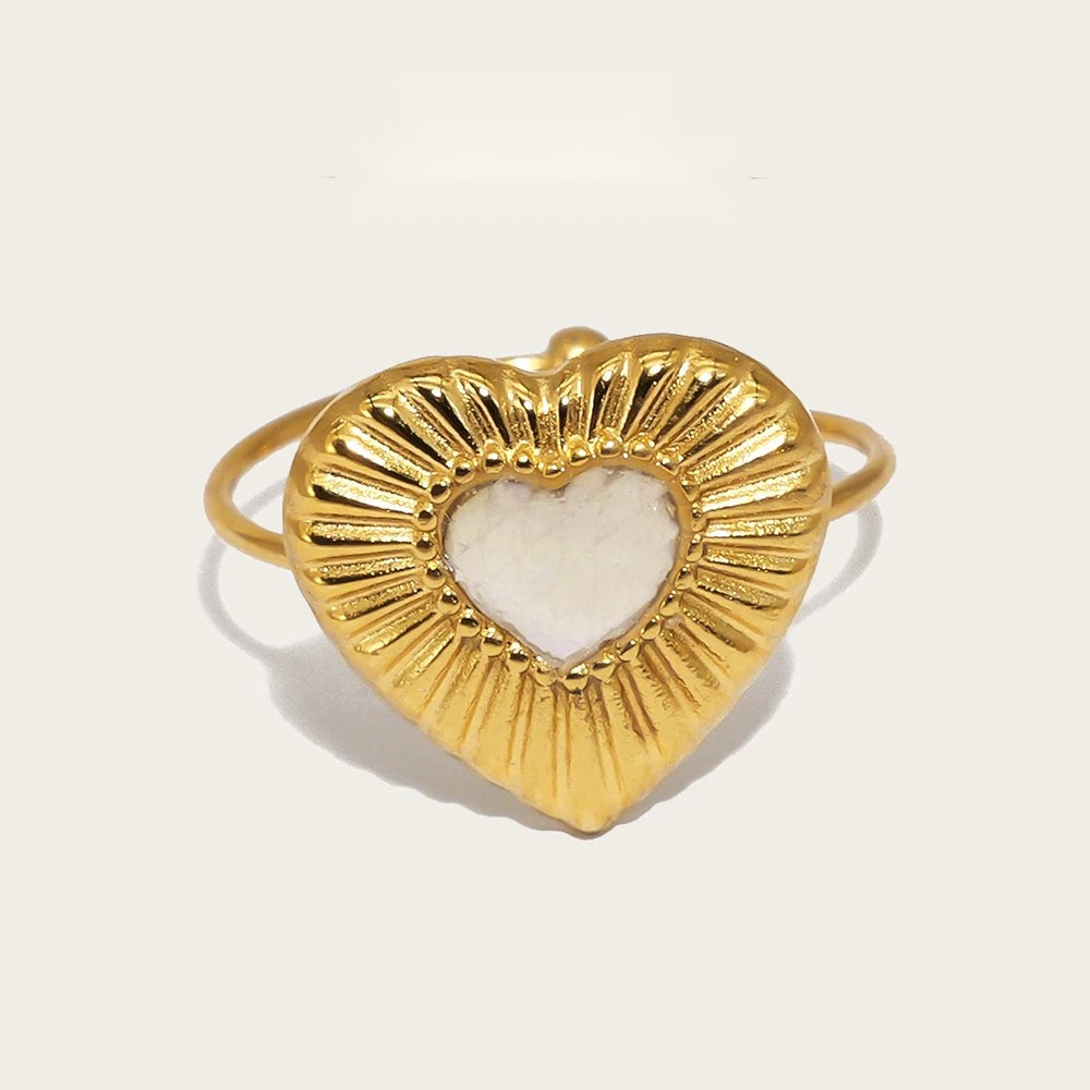 Heart Natural White Shell Vintage Adjustable Ring — 316L Stainless Steel · PS446