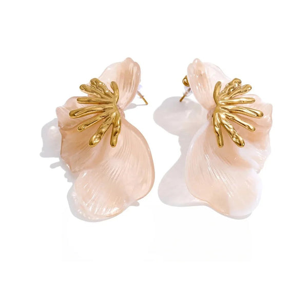 Gold-plated stainless steel earrings with resin and acrylic.