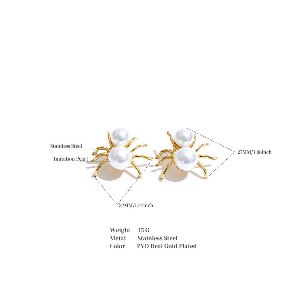 Pearl geometric earrings in gold-plated stainless steel with pearl.