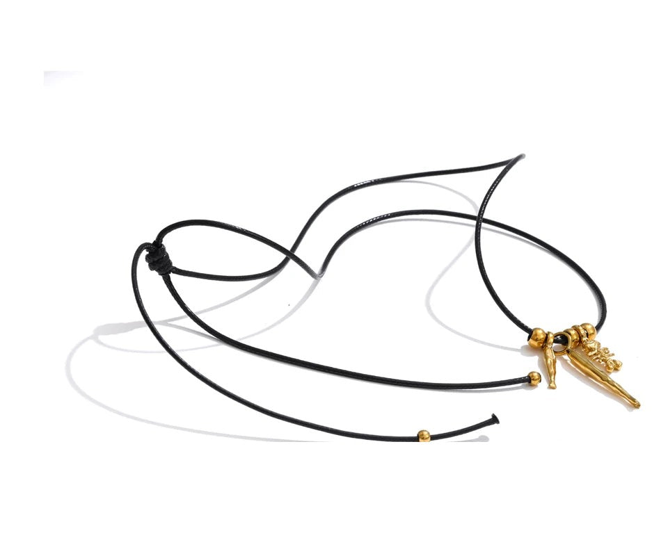 Geometric chain necklace in gold-plated stainless steel.