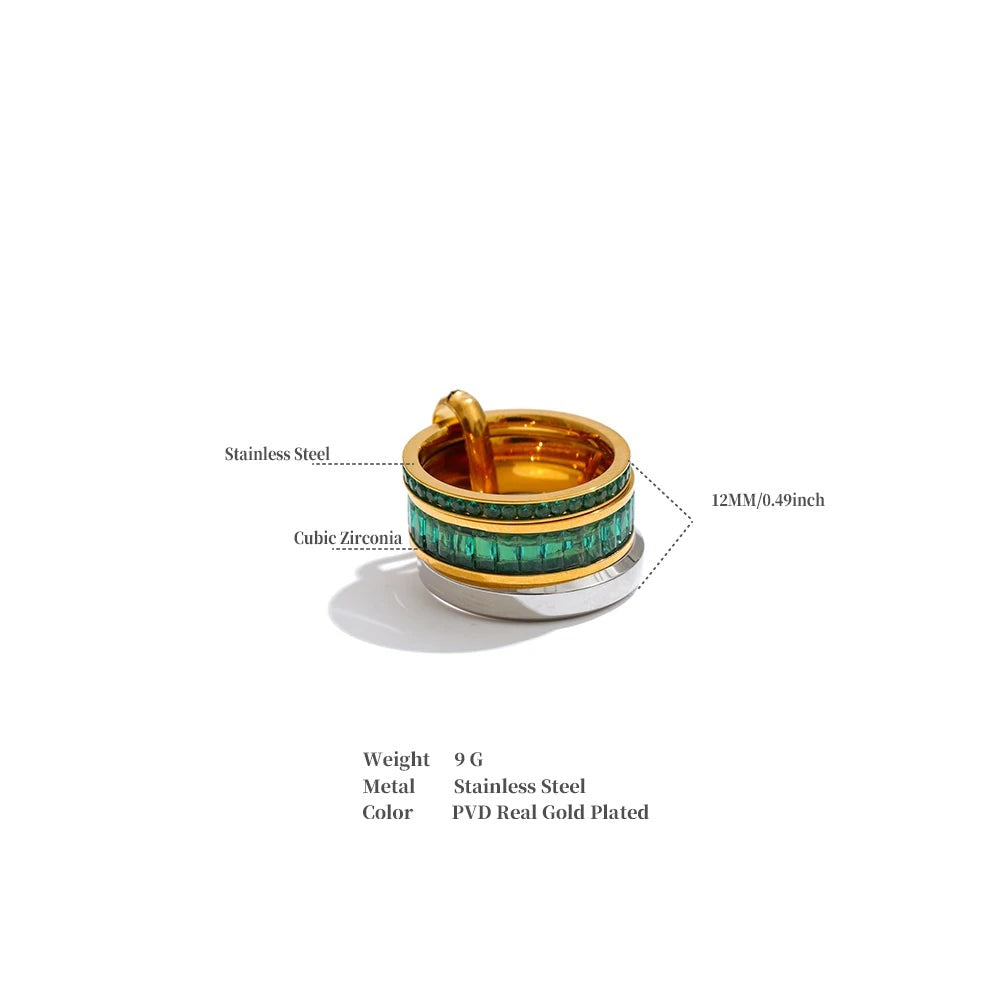 Cubic zirconia geometric layered ring in 18K gold-plated stainless steel with cubic zirconia.