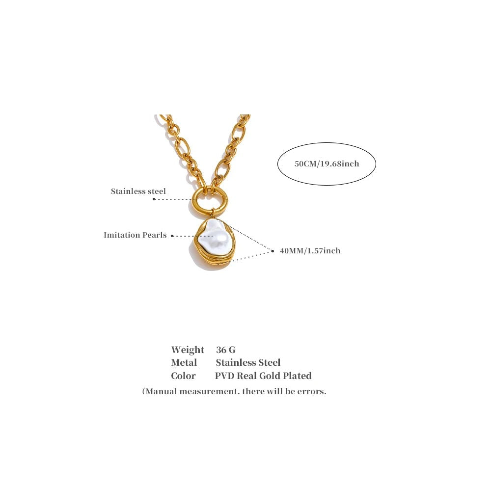 Pearl geometric necklace in gold-plated stainless steel with pearl.