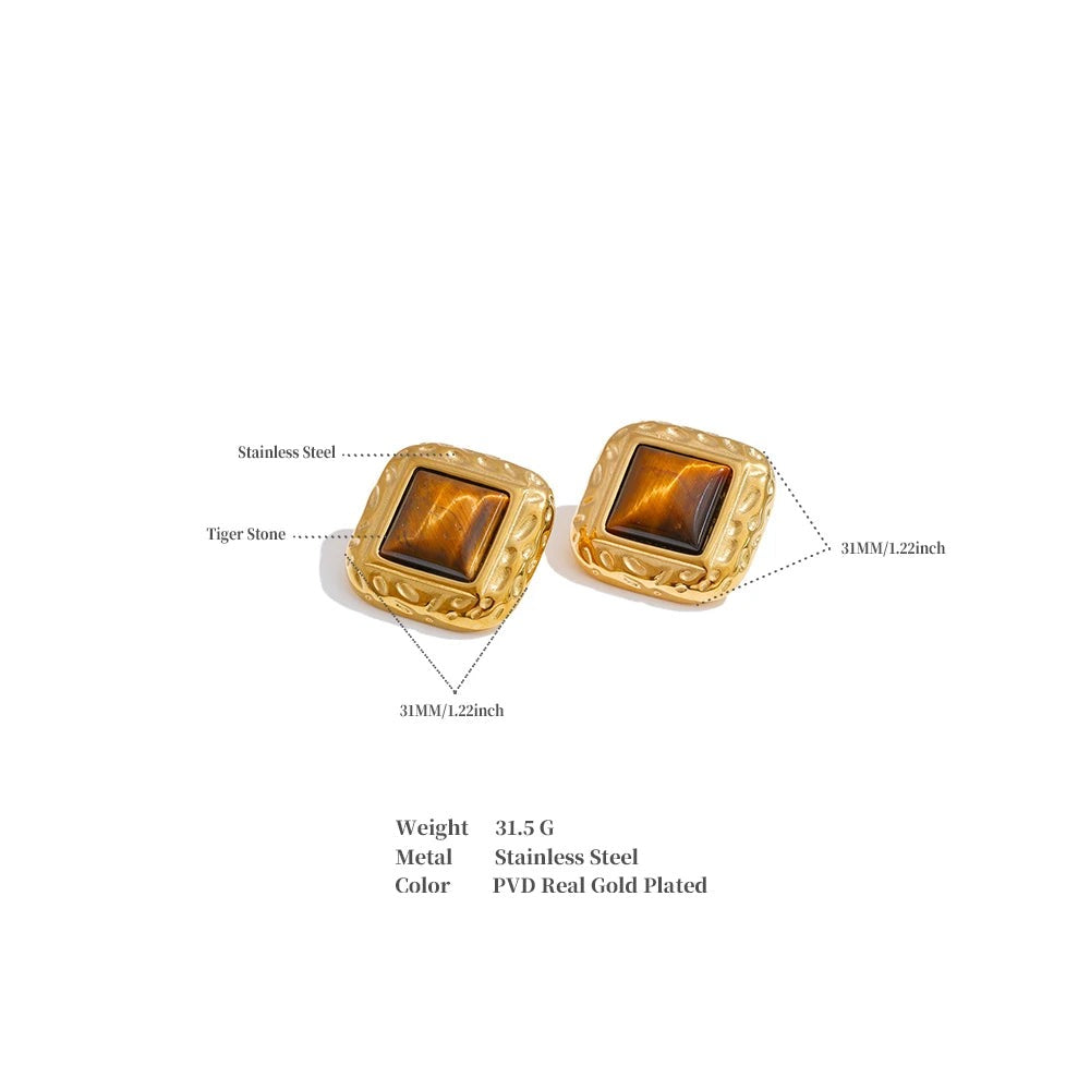 Natural stone geometric earrings in gold-plated stainless steel with natural stone.