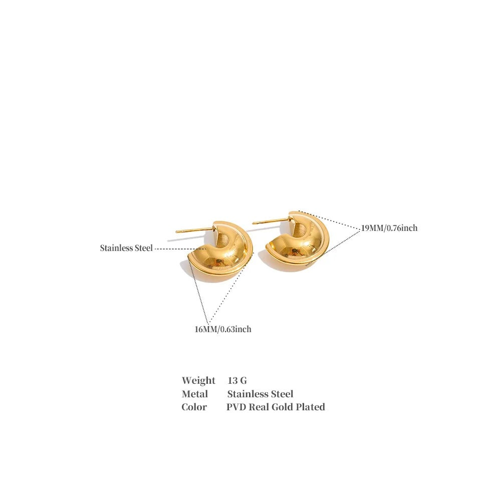 Geometric earrings in gold-plated stainless steel.