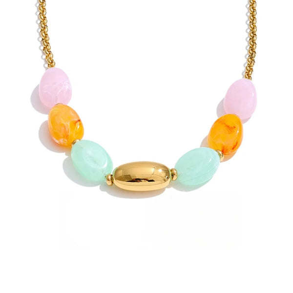 Gold-plated necklace with multicolored stones and resin.