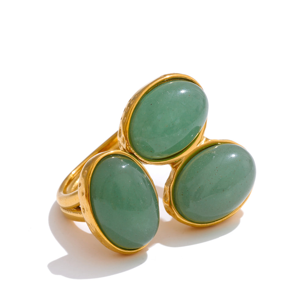 Pearl shell natural stone ring in 18K gold-plated stainless steel with pearl and natural stone.