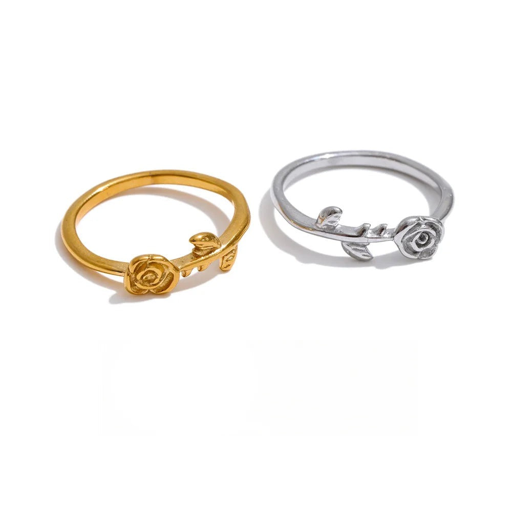 Gold-plated stainless steel ring with a flower design.