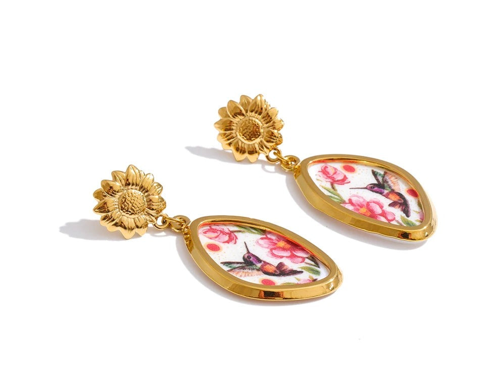 Acrylic Flower Earrings — Gold-Plated Stainless Steel with Acrylic · PS1137