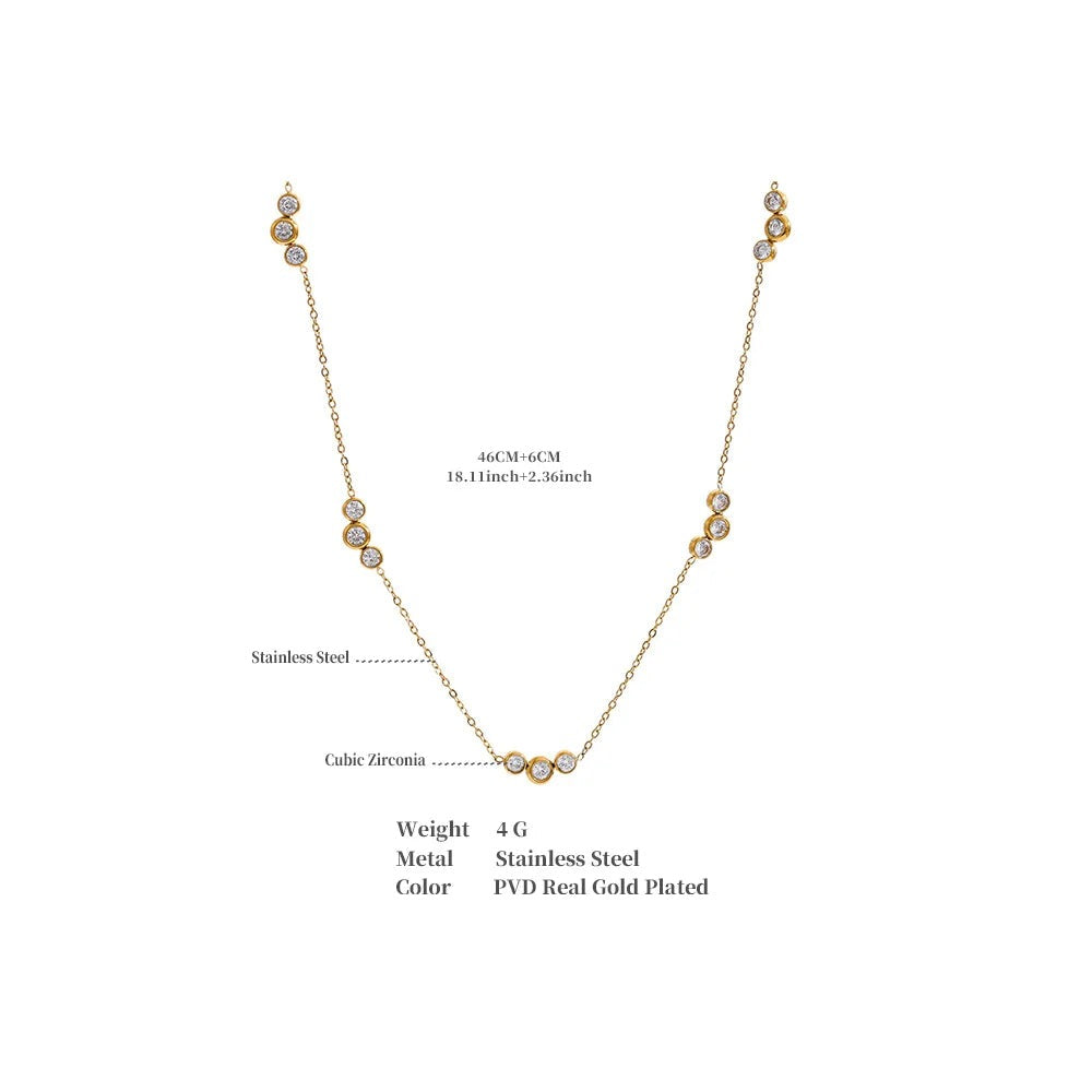 Cubic zirconia geometric chain necklace in gold-plated stainless steel with cubic zirconia.