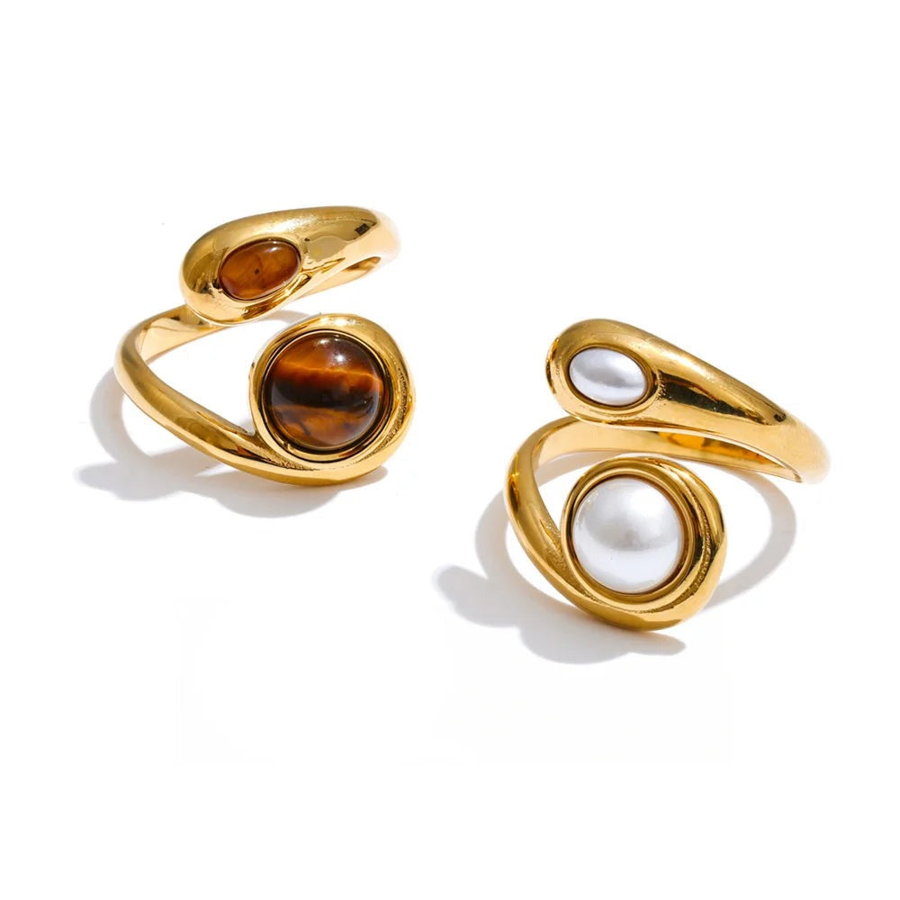 Gold-plated stainless steel ring with pearl and natural stone.