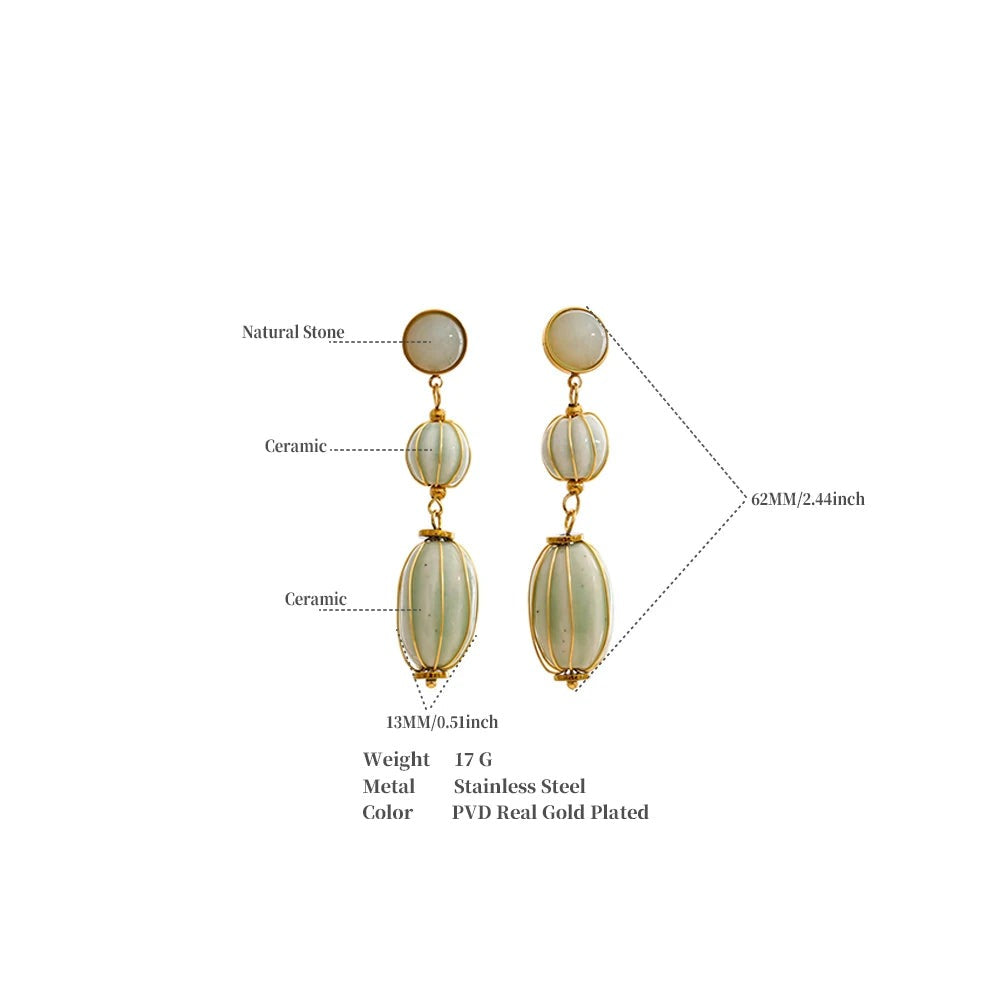Beaded geometric earrings in gold-plated stainless steel.