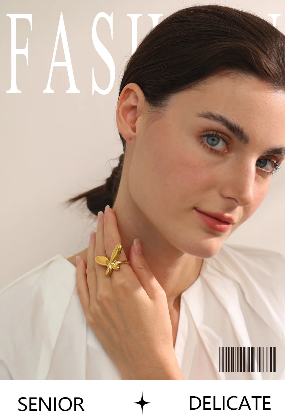 Butterfly minimalist geometric ring in 18K gold-plated 316L stainless steel.