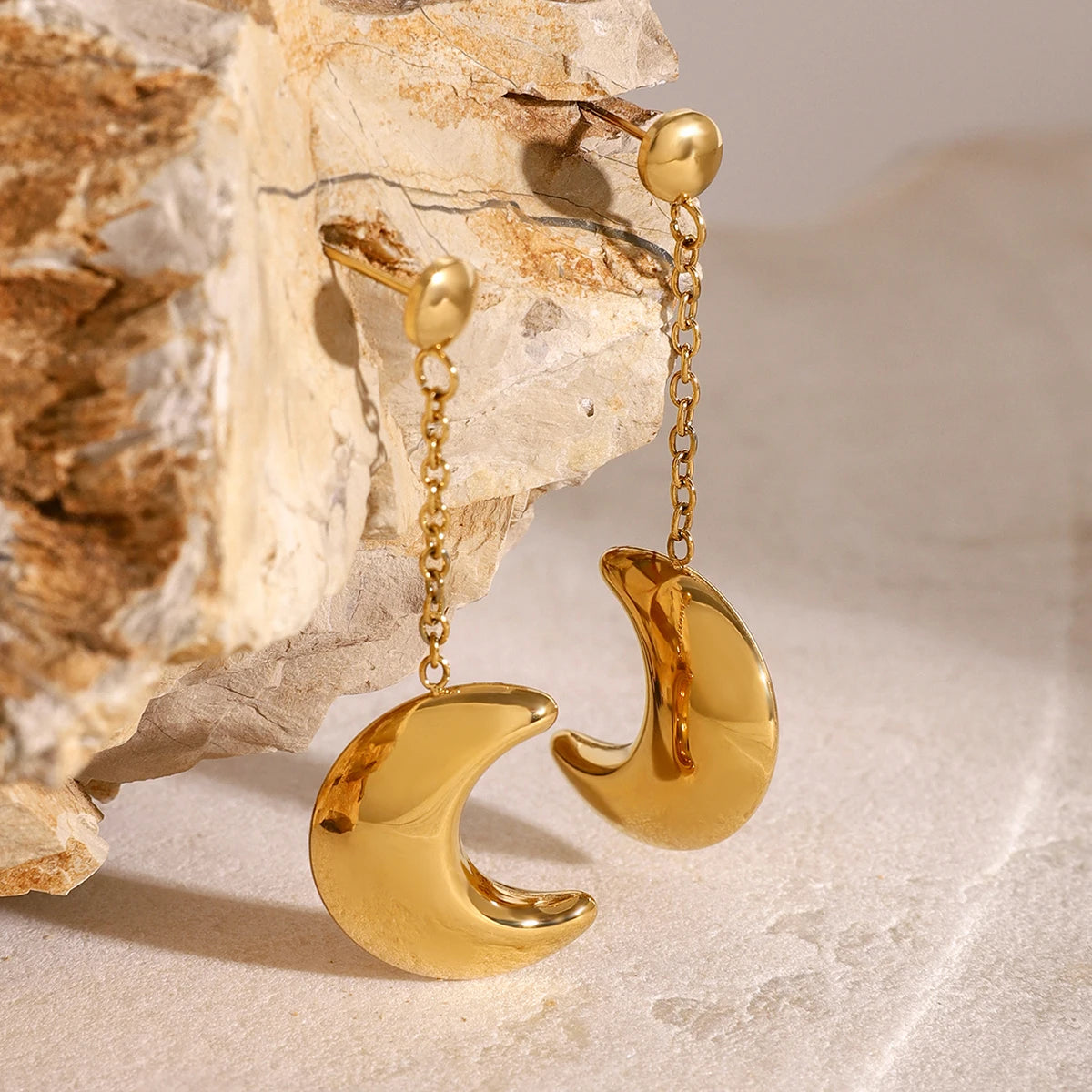 Crescent Moon Chain Earrings — Stainless Steel · PS075