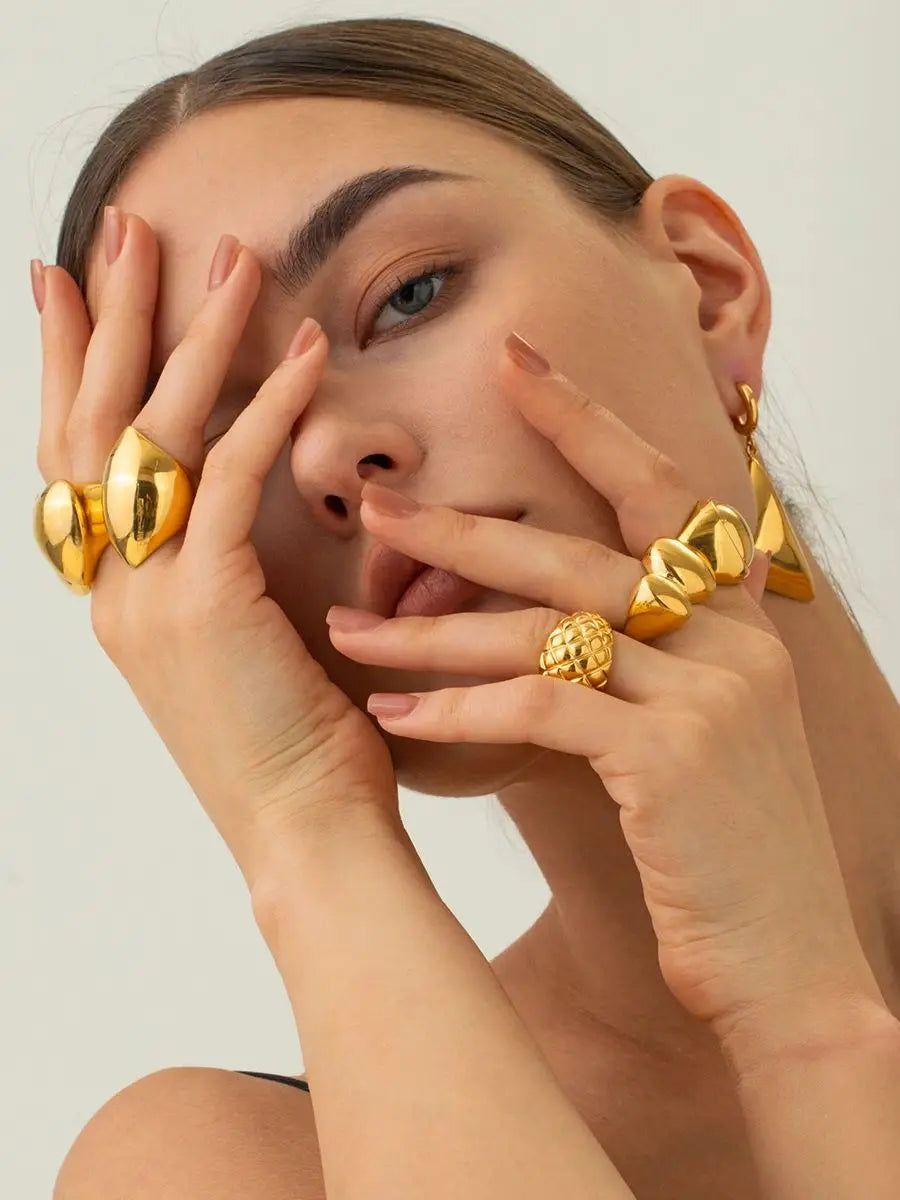 Waterdrop Geometric Ring — Stainless Steel · PS373