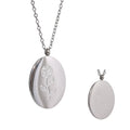 Flower chain necklace in gold-plated stainless steel.