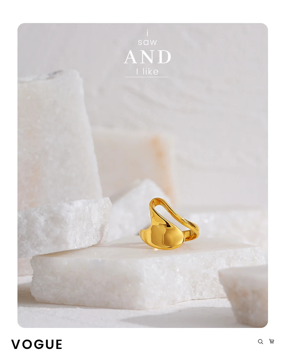 Geometric ring in 18K gold-plated 316L stainless steel.