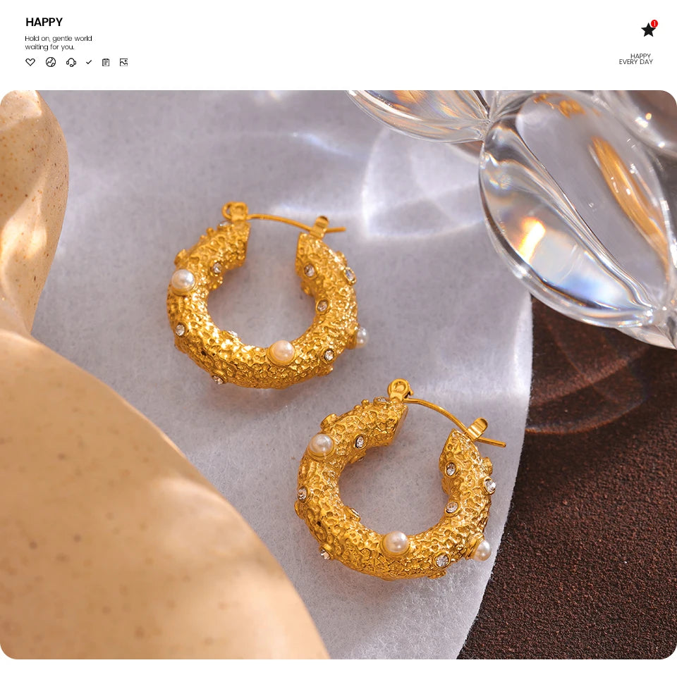 Cubic Zirconia Pearl Geometric Earrings — Gold-Plated Stainless Steel with Pearl and Cubic Zirconia · PS1627