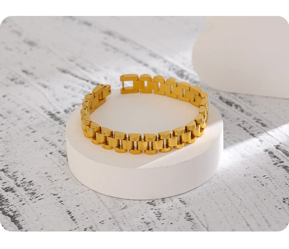 Geometric Chain Bracelet — Gold-Plated Stainless Steel · PS1930