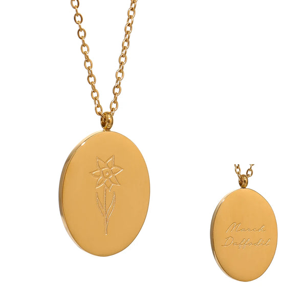 Flower chain necklace in gold-plated stainless steel.