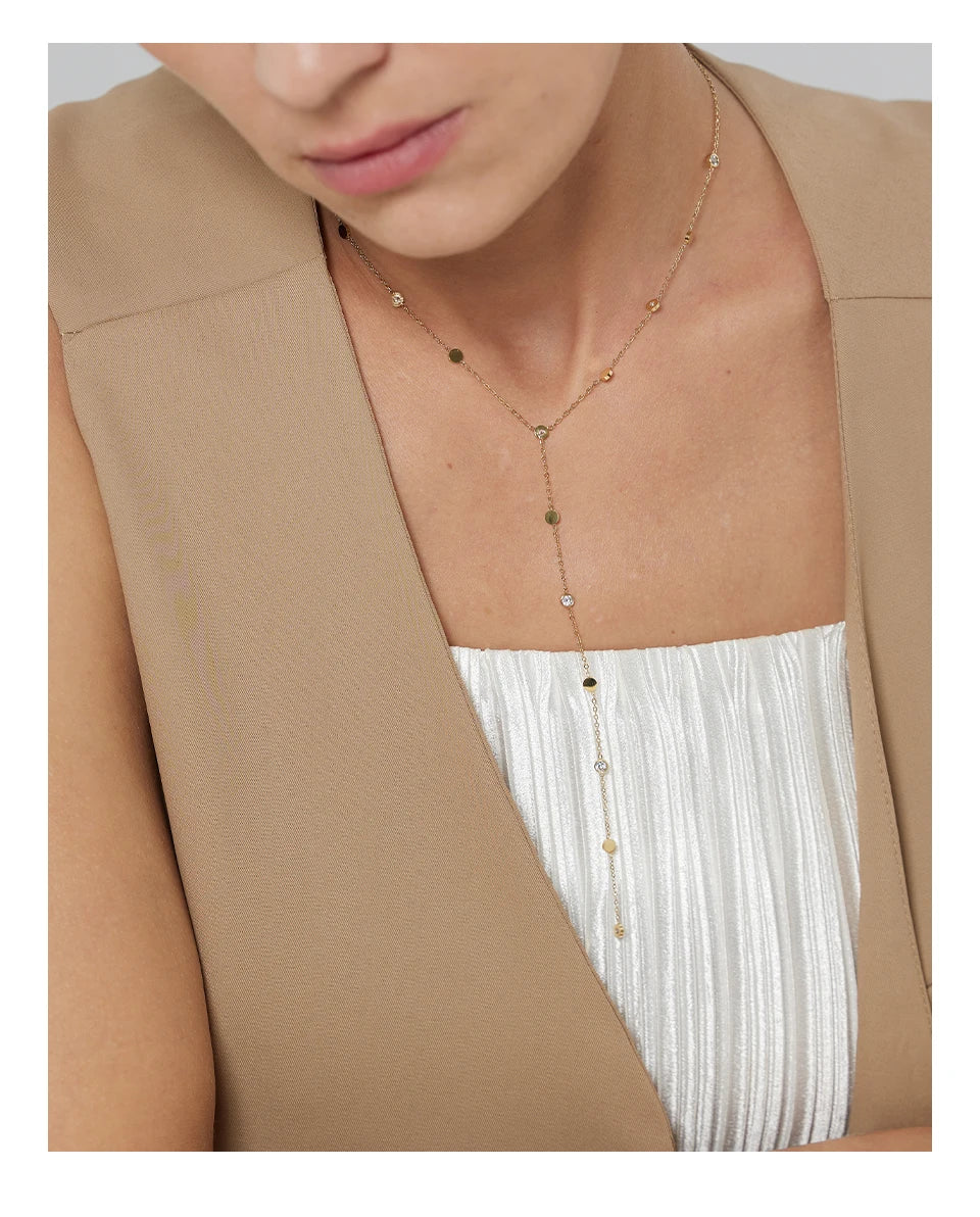 Beaded necklace in gold-plated stainless steel.