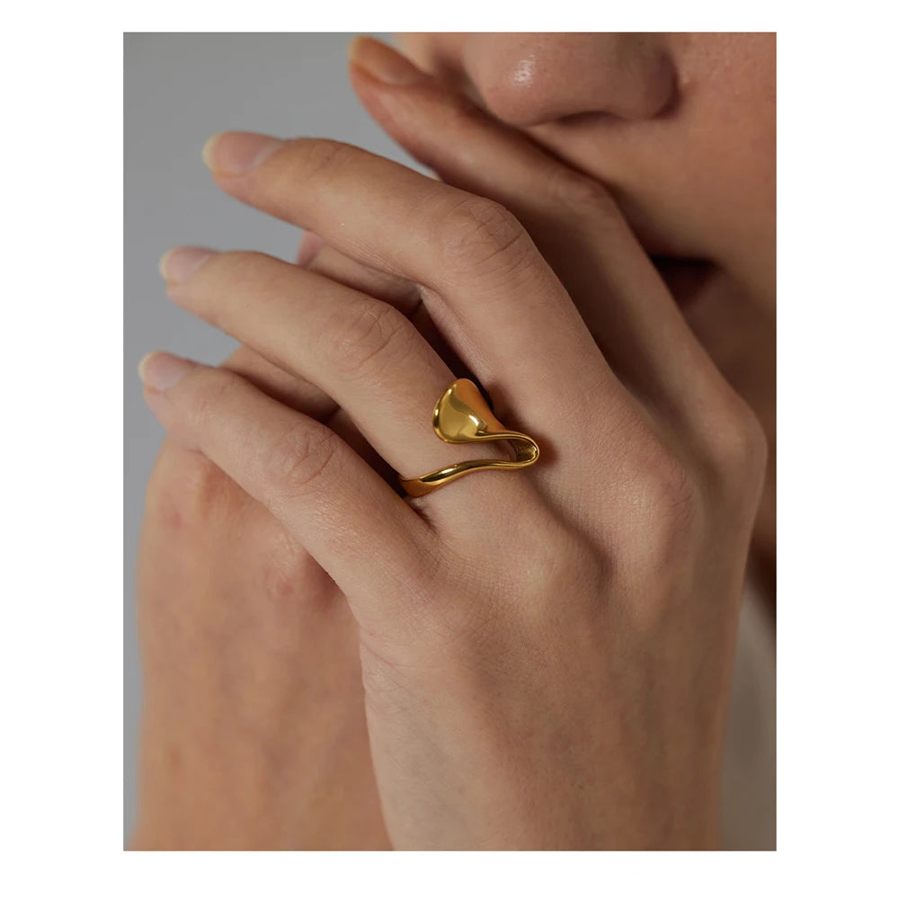 Geometric ring in 18K gold-plated 316L stainless steel.