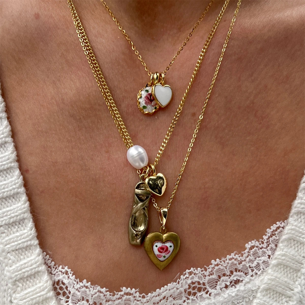 Retro printed oval heart-shaped necklace, women's colorful bohemian style jewelry, gold-plated