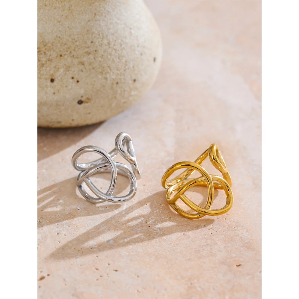 Geometric ring in gold-plated stainless steel.