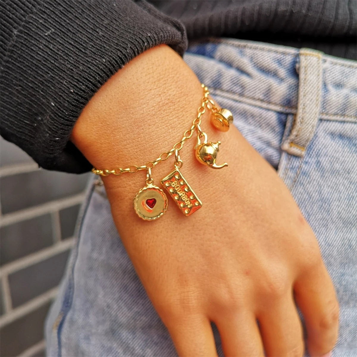 【Charm Necklace】Stainless steel fashionable casual teapot, biscuit, heart pendant, vacuum plated 18K gold color preservation in the furnace