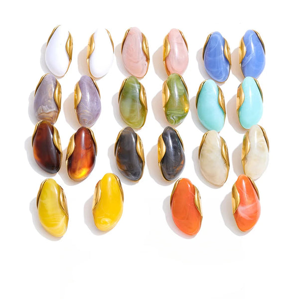 Gold-plated stainless steel earrings with resin and acrylic in various colors.