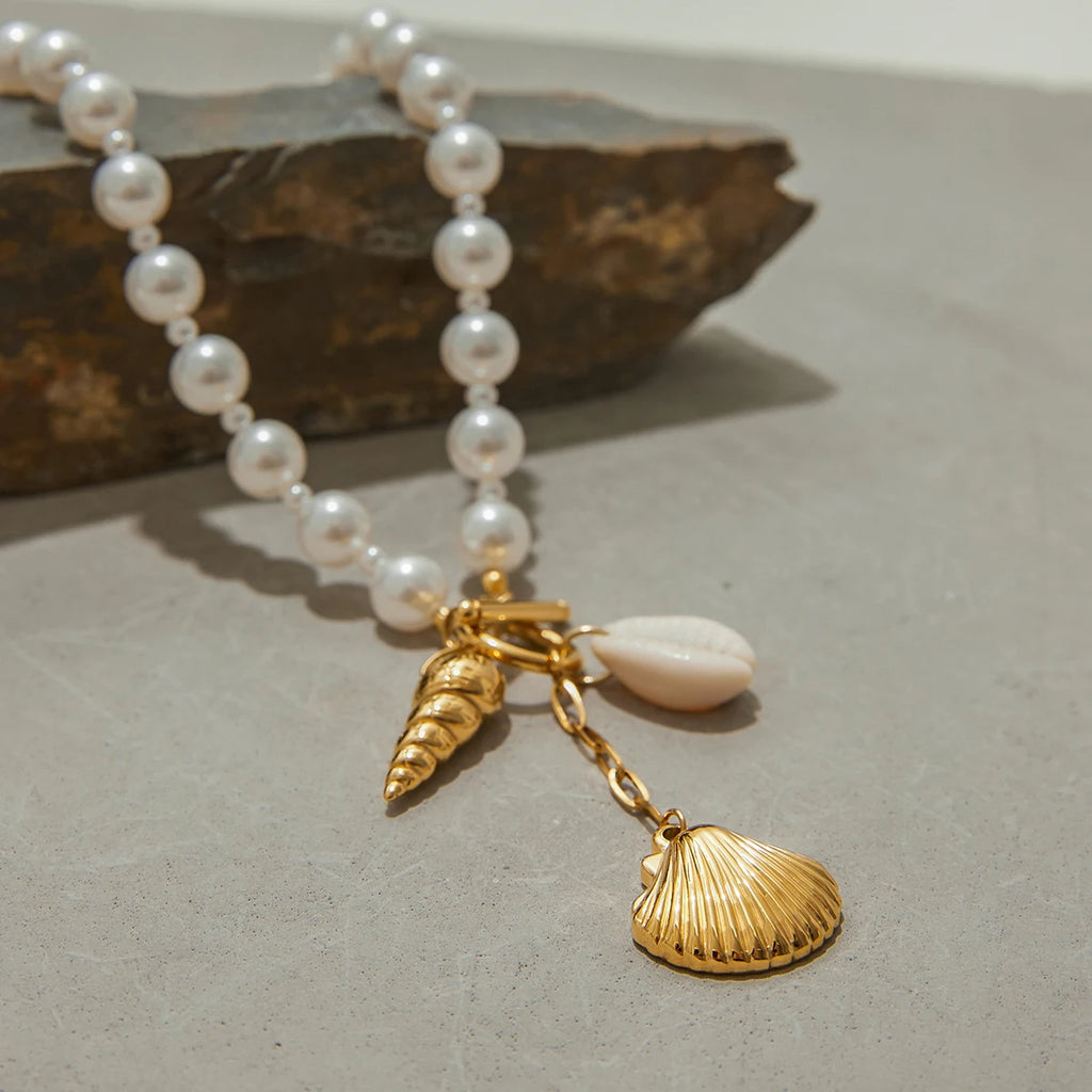 Pearl Shell Charm Necklace — Stainless Steel · PS166