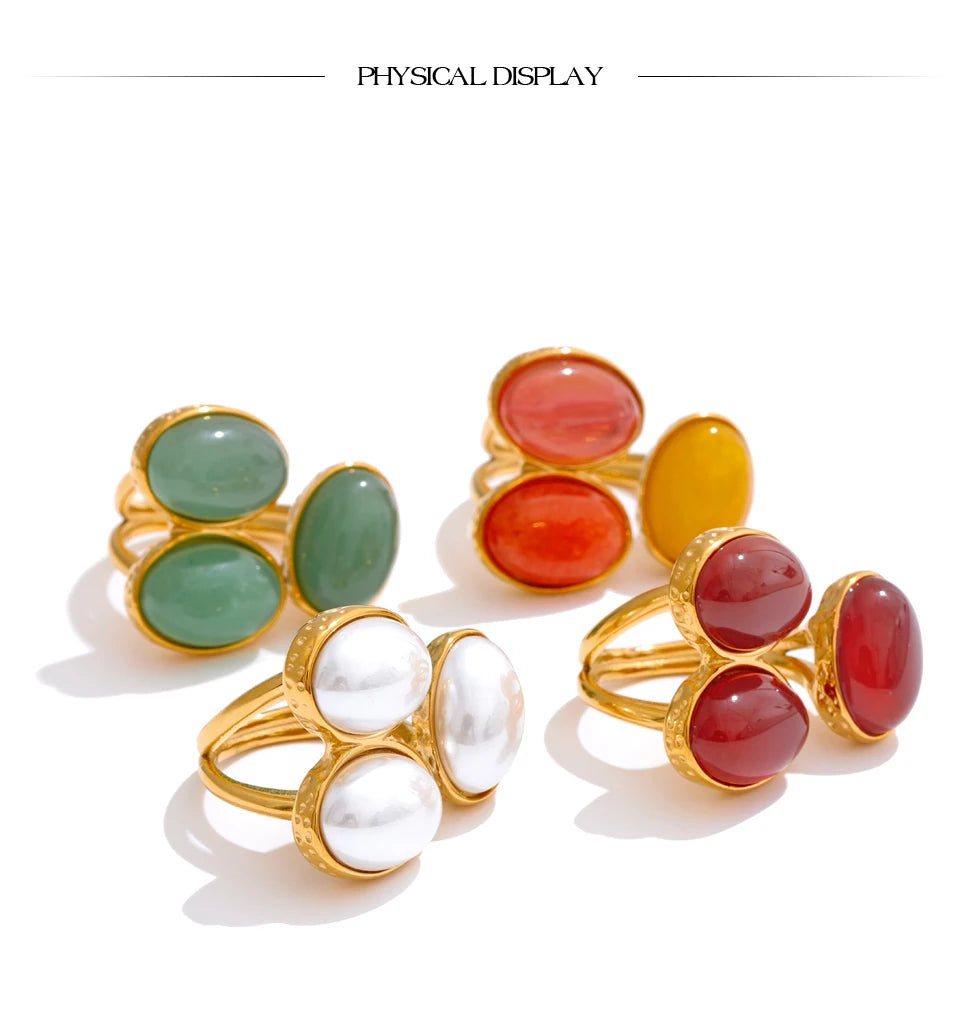 Pearl shell natural stone ring in 18K gold-plated stainless steel with pearl and natural stone.