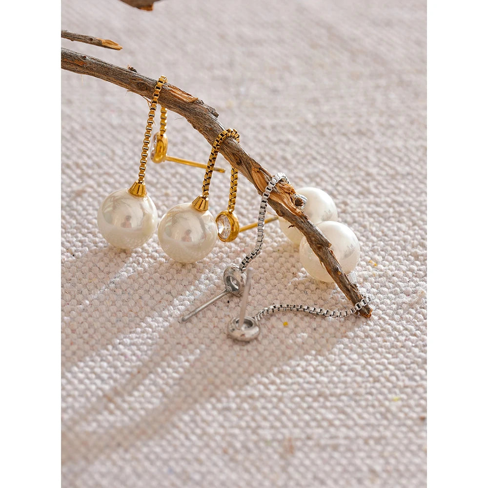 Pearl Geometric Chain Earrings — Gold-Plated Stainless Steel with Pearl · PS1602